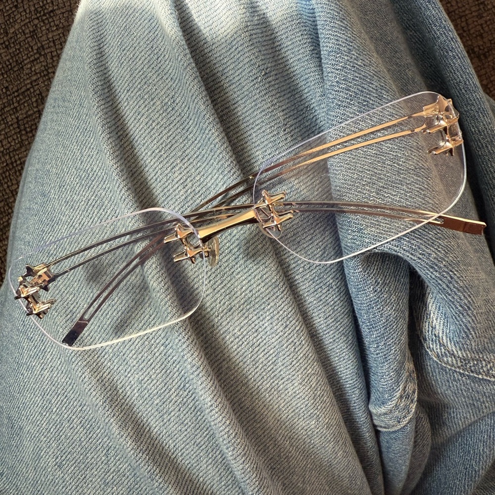 Elegant Silver Women's blue light sunglasses